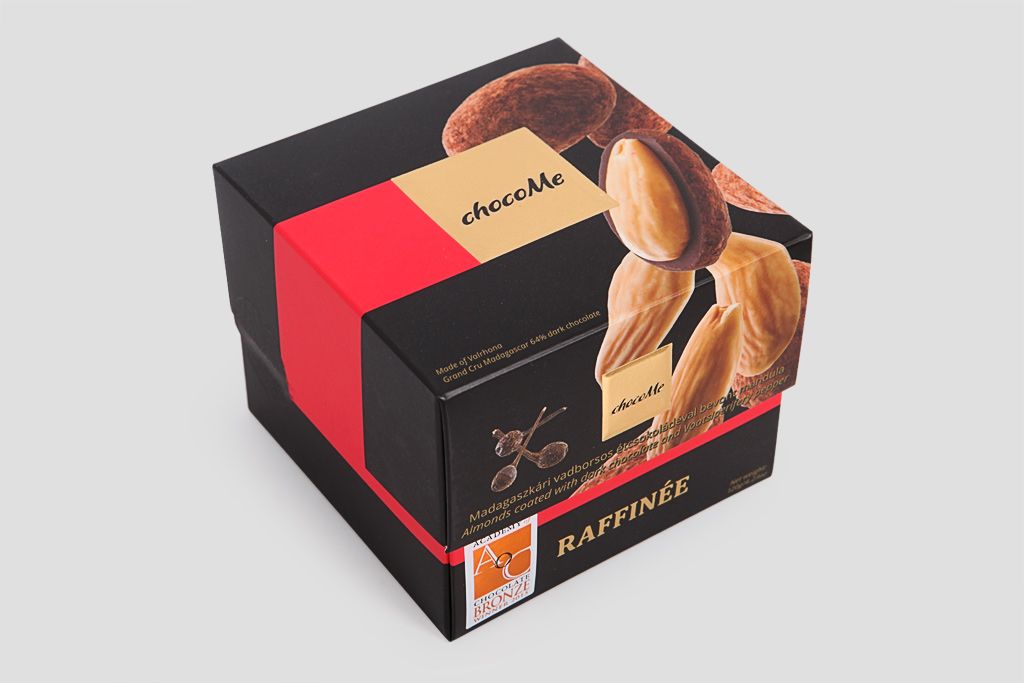 

Миндаль в горьком шоколаде Valrhona ChocoMe