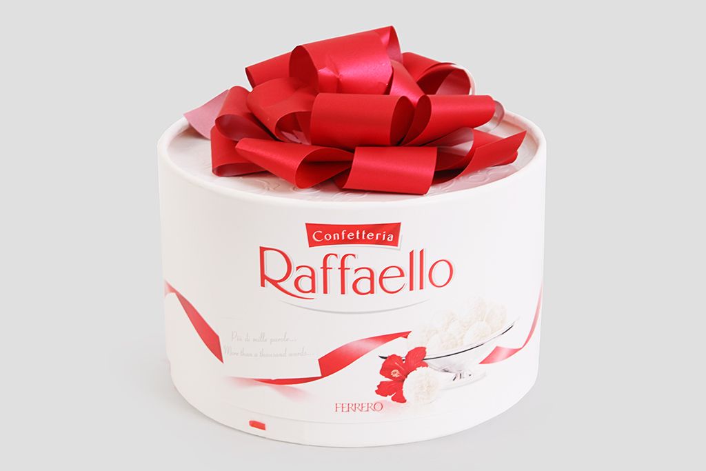 

Набор конфет Raffaello «Торт», 200 г