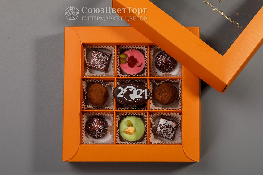 Набор конфет «Ассорти» (оранжевая коробка)