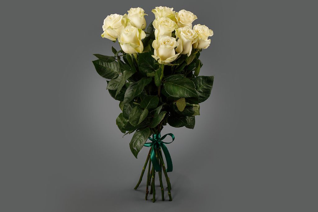 Букет 9 роз Мондиаль от СоюзЦветТорг
