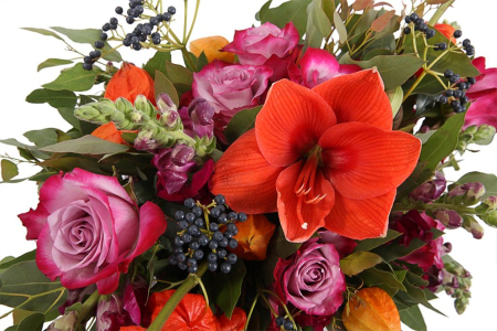 Букет Сердце осени в кашпо Букет Сердце осени в кашпо