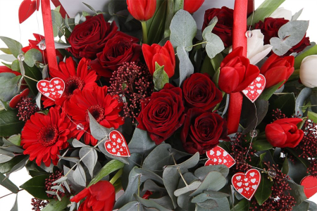 Алый соблазн в коробке Алый соблазн в коробке