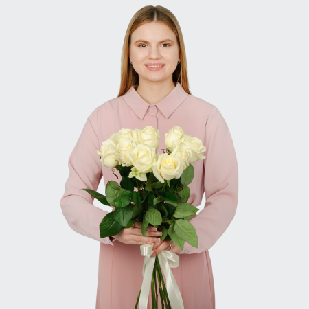 Букет 9 роз Аваланш 60/70 см Букет 9 роз Аваланш 60/70 см