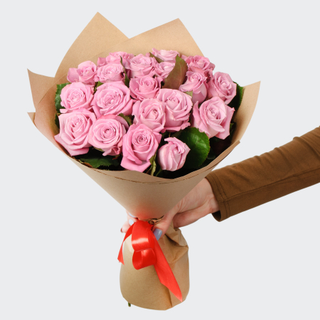 Букет из 19 роз Земляничная поляна Букет из 19 роз Земляничная поляна