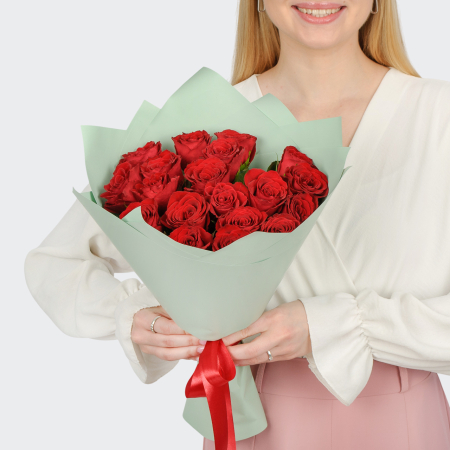 Букет  из 19 роз Лето красное Букет  из 19 роз Лето красное