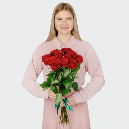 Букет 11 красных роз Ред Наоми (60 см) Букет 11 красных роз Ред Наоми (60 см)