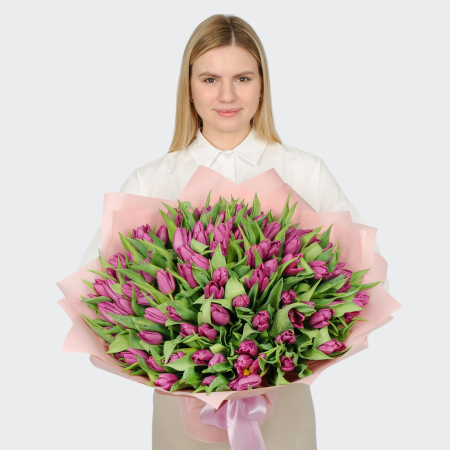 Букет 101 фиолетовый тюльпан Букет 101 фиолетовый тюльпан