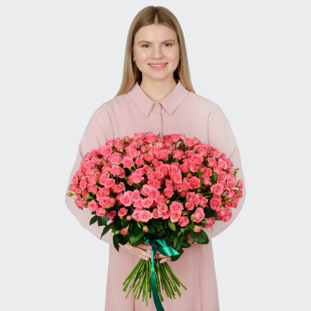 Букет 35 кустовых роз Лидия (50 см) Букет 35 кустовых роз Лидия (50 см)