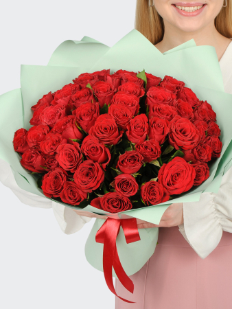 Букет из 51 розы Красный цвет страсти Букет из 51 розы Красный цвет страсти