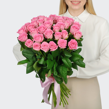 Букет 35 роз Розовая звезда Букет 35 роз Розовая звезда