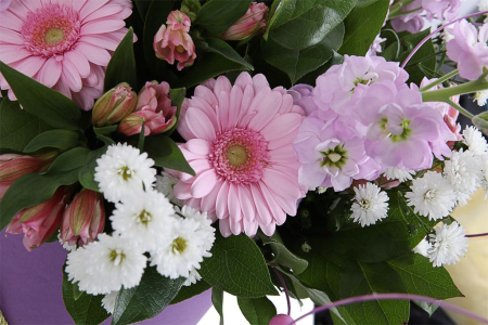 Букет Флюиды любви в шляпной коробке Букет Флюиды любви в шляпной коробке