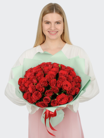 Букет из 51 розы Красный цвет страсти Букет из 51 розы Красный цвет страсти