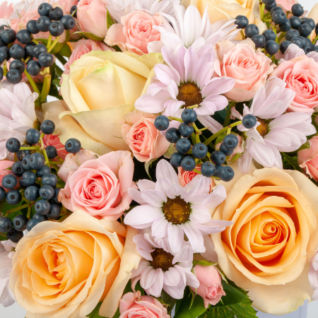 Букет в коробке Лунная ночь Букет в коробке Лунная ночь