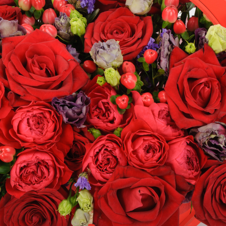 Букет в корзине Жаркие ночи Букет в корзине Жаркие ночи